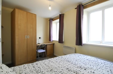 Regent Street, St Judes, Plymouth - Image 2